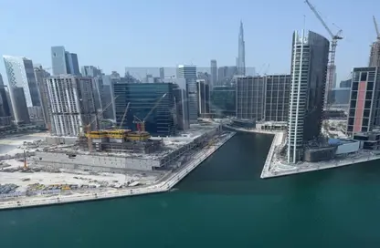 مكتب - استوديو - 1 حمام للايجار في أبراج تشرشل - الخليج التجاري - دبي
