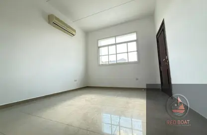 شقة - غرفة نوم - 1 حمام للايجار في مدينة خليفة - أبوظبي