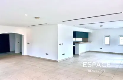 Villa - 3 Bedrooms - 3 Bathrooms for sale in Legacy - Jumeirah Park - Dubai