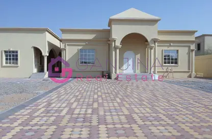 فيلا - 8 غرف نوم - 6 حمامات للايجار في الظيت الشمالي - الظيت - رأس الخيمة فيلا - 8 غرف نوم - 6 حمامات للايجار في الظيت الشمالي - الظيت - رأس الخيمة