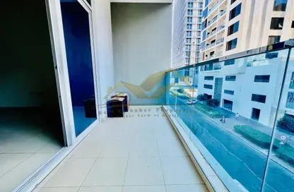 Apartment - 1 Bedroom - 2 Bathrooms for rent in Jumeirah Garden City - Al Satwa - Dubai