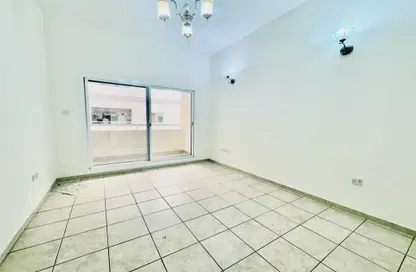 Apartment - 2 Bedrooms - 2 Bathrooms for rent in Rose 2 - Al Barsha 1 - Al Barsha - Dubai