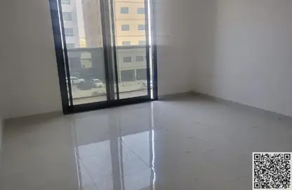 Apartment - 2 Bedrooms - 2 Bathrooms for rent in Al Jurf 2 - Al Jurf - Ajman Downtown - Ajman