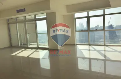 Apartment - 3 Bedrooms - 5 Bathrooms for sale in Tala Tower - Marina Square - Al Reem Island - Abu Dhabi