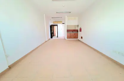 Office Space - Studio - 1 Bathroom for rent in Industrial Area 17 - Sharjah Industrial Area - Sharjah