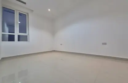 شقة - غرفة نوم - 1 حمام للايجار في مدينة الرياض - أبوظبي