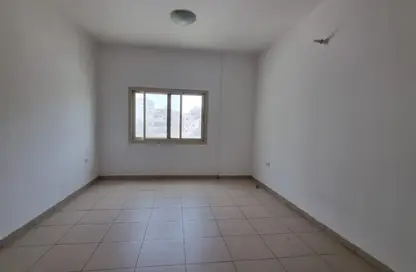 Apartment - 1 Bedroom - 2 Bathrooms for rent in Al Butina B - Al Butina - Sharjah