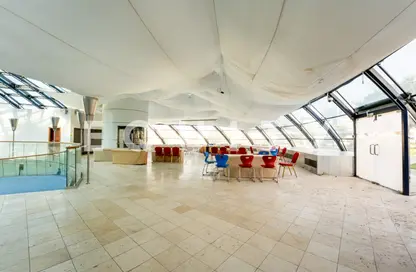 محل - استوديو للايجار في مول وافي - 2 أم حرير - ام هرير - دبي