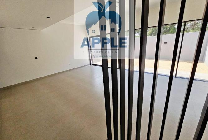 15506411 - Property Image 2