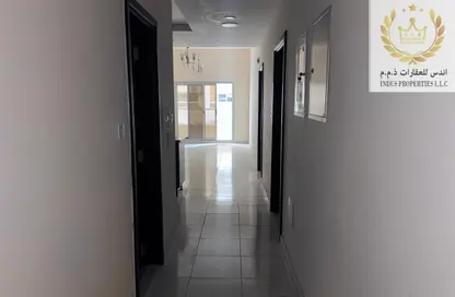 شقة - 2 غرف نوم - 2 حمامات للايجار في برج بحيرة الإمارات 1 - أبراج بحيرة الإمارات - مدينة الإمارات - عجمان
