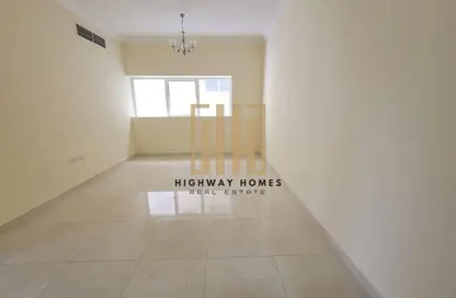 Apartment - 1 Bedroom - 2 Bathrooms for rent in Muwaileh 29 Building - Muwaileh - Sharjah