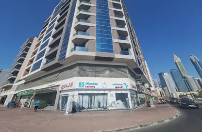Shop - Studio - 1 Bathroom for rent in Jumeirah Garden City - Al Satwa - Dubai