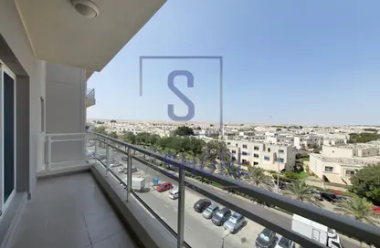 شقة - غرفة نوم - 2 حمامات للايجار في برج 24 - الريف داون تاون - مشروع الريف - أبوظبي