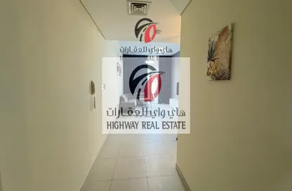 Apartment - 1 Bedroom - 2 Bathrooms for rent in Jumeirah Garden City - Al Satwa - Dubai