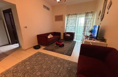 Apartment - 2 Bedrooms - 3 Bathrooms for sale in Global Golf Residences 2 - Dubai Sports City - Dubai