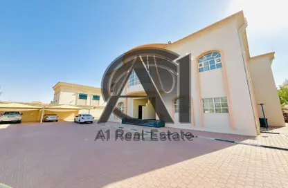 Villa - 5 Bedrooms - 7+ Bathrooms for rent in Al Markhaniya - Al Ain