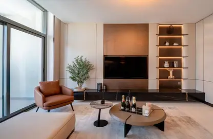 Apartment - 1 Bedroom - 2 Bathrooms for sale in Bellagio by Sunrise - Wasl Gate - Dubai