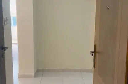 شقة - 2 غرف نوم - 2 حمامات للبيع في شارع التعاون - التعاون - الشارقة