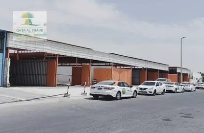 مستودع - استوديو - 3 حمامات للبيع في المنطقة الصناعية رقم 4 - المنطقة الصناعية بالشارقة - الشارقة