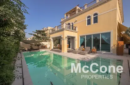 Villa - 4 Bedrooms - 6 Bathrooms for rent in Legacy Nova Villas - Jumeirah Park - Dubai