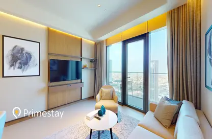 Living Room image for: Apartment - 2 Bedrooms - 2 Bathrooms for rent in The Address Residences Dubai Opera Tower 2 - The Address Residences Dubai Opera - Downtown Dubai - Dubai, Image 1
