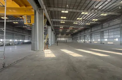 Warehouse - Studio - 4 Bathrooms for rent in Dubai Industrial City - Dubai