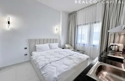 Apartment - Studio - 1 Bathroom for rent in Al Manara Building - Sheikh Zayed Road - Dubai