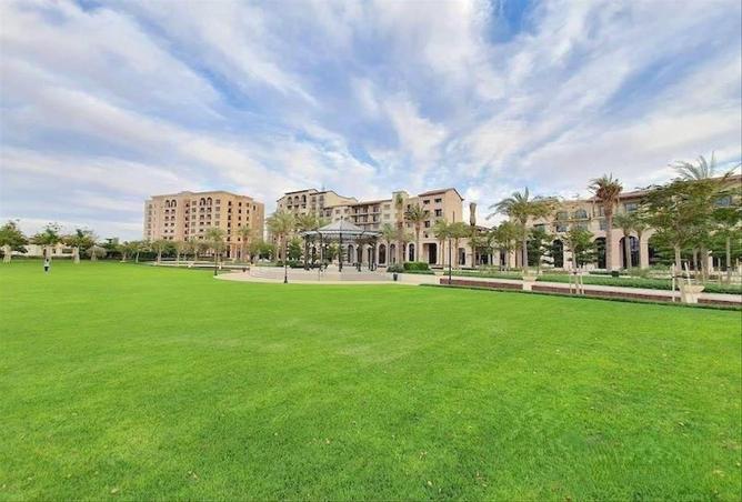 VACANT | 1 BED WITH BALCONY FOR RENT IN QAMAR 9