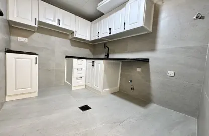 Apartment - Studio - 1 Bathroom for rent in Al Mushrif - Abu Dhabi