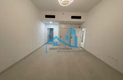 Apartment - 1 Bedroom - 2 Bathrooms for rent in Al Amir Hamad Building - Al Warsan 4 - Al Warsan - Dubai