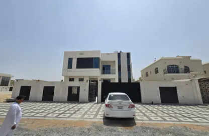 Villa - 5 Bedrooms - 7 Bathrooms for sale in Al Rawda 1 - Al Rawda - Ajman