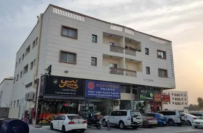 عمارة بالكامل - 8 غرف نوم - 8 حمامات للبيع في 3 المويهات - المويهات - عجمان