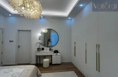 Apartment - 1 Bedroom - 2 Bathrooms for sale in Sulafa Tower - Dubai Marina - Dubai