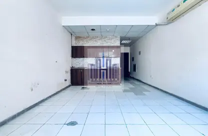 Apartment - Studio - 1 Bathroom for rent in Muweileh Community - Muwaileh Commercial - Sharjah
