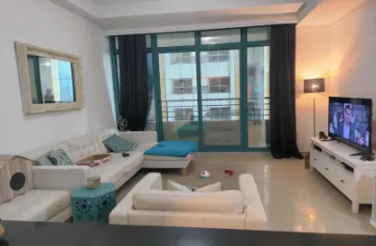 Living Room image for: Apartment - 1 Bedroom - 2 Bathrooms for sale in Marina Crown - Dubai Marina - Dubai, Image 1