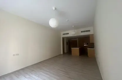 Apartment - 1 Bedroom - 2 Bathrooms for rent in Belgravia 1 - Belgravia - Jumeirah Village Circle - Dubai