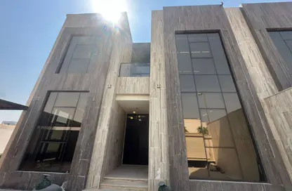 Villa - 5 Bedrooms - 6 Bathrooms for sale in Hoshi - Al Badie - Sharjah