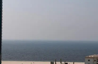 Apartment - 1 Bedroom - 2 Bathrooms for rent in Ajman Corniche Residences - Ajman Corniche Road - Ajman