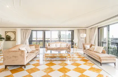 Apartment - 3 Bedrooms - 4 Bathrooms for rent in Palazzo Versace - Culture Village - Dubai
