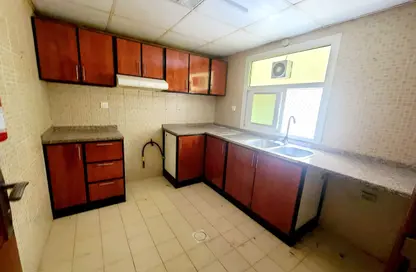 Apartment - 2 Bedrooms - 2 Bathrooms for rent in Muwaileh 29 Building - Muwaileh - Sharjah