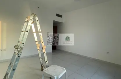 Apartment - 3 Bedrooms - 3 Bathrooms for rent in Al Rashed 2 - Al Rashid Towers - Al Humaid City - Ajman