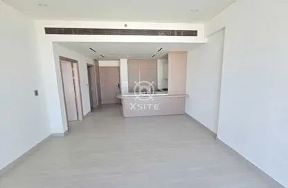 Apartment - 1 Bedroom - 2 Bathrooms for rent in Binghatti Phoenix - Jumeirah Village Circle - Dubai