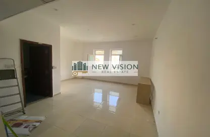 Apartment - Studio - 1 Bathroom for rent in Al Qulaya'ah - Al Sharq - Sharjah