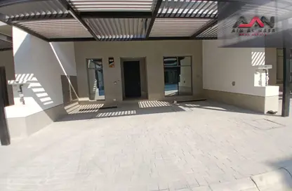Villa - 5 Bedrooms - 6 Bathrooms for rent in 180 Degrees Villas - Liwan - Dubai Land - Dubai