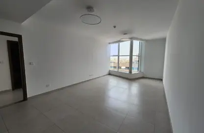 Apartment - 1 Bedroom - 2 Bathrooms for rent in DXB Tower - Sheikh Zayed Road - Dubai