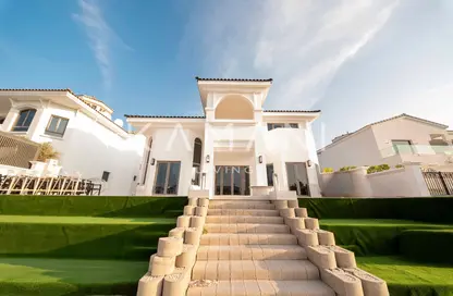 Villa - 4 Bedrooms - 5 Bathrooms for sale in Garden Homes Frond B - Garden Homes - Palm Jumeirah - Dubai