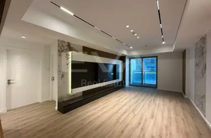 Apartment - 2 Bedrooms - 3 Bathrooms for sale in Princess Tower - Dubai Marina - Dubai