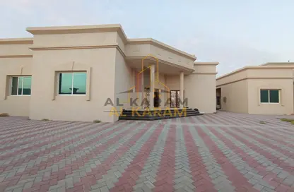 فيلا - 3 غرف نوم - 5 حمامات للبيع في الظيت الجنوبي - الظيت - رأس الخيمة