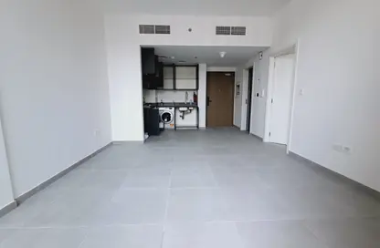 Apartment - 1 Bedroom - 2 Bathrooms for rent in Tiraz 3 - Aljada - Sharjah
