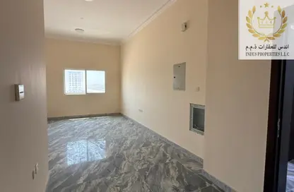 Apartment - 1 Bedroom - 2 Bathrooms for rent in Al Jurf Industrial 3 - Al Jurf Industrial - Ajman